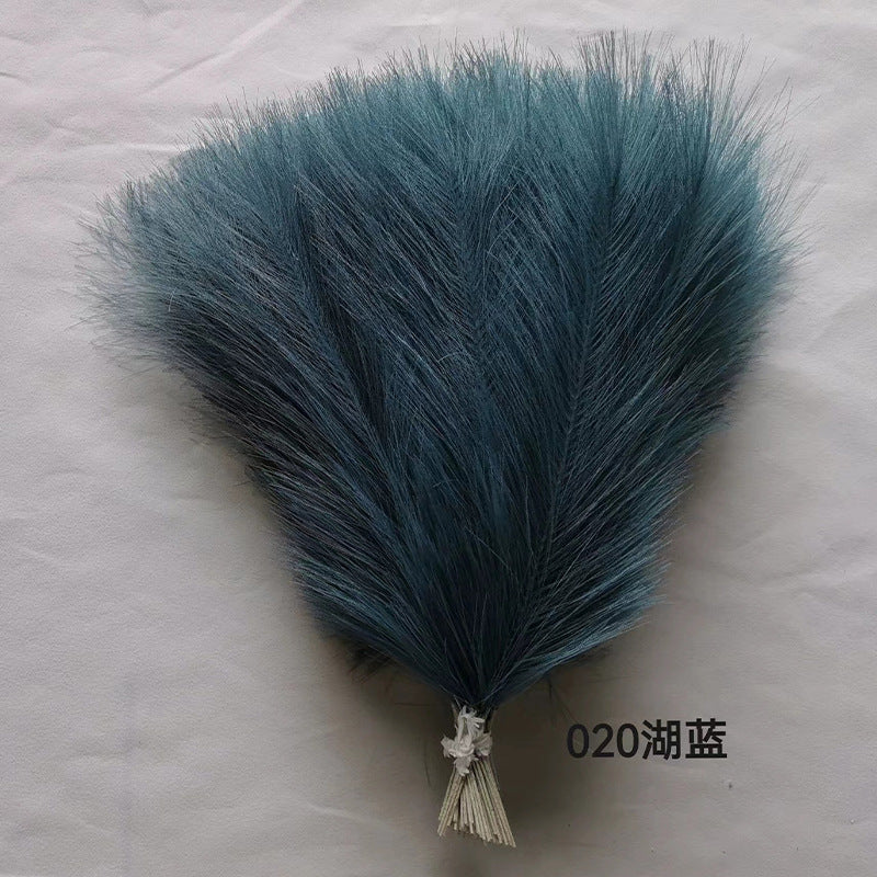 Artificial Pampas Grass