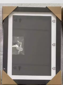 Magnetic Wood Picture Frame