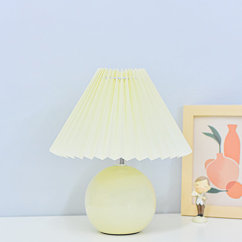 Textured Ceramic Table Lamp
