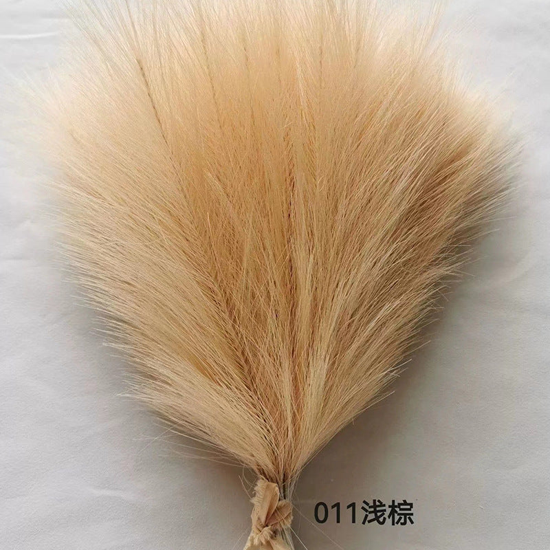 Artificial Pampas Grass
