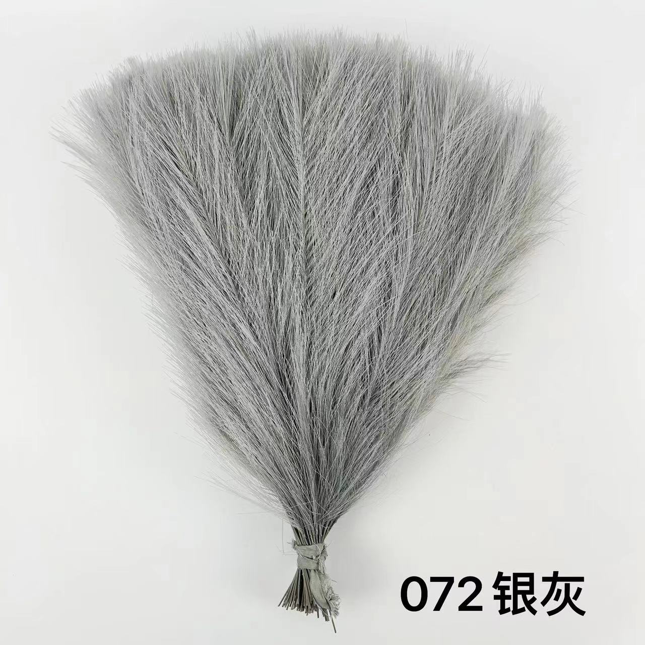 Artificial Pampas Grass
