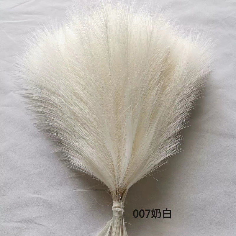 Artificial Pampas Grass