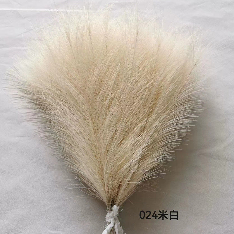 Artificial Pampas Grass
