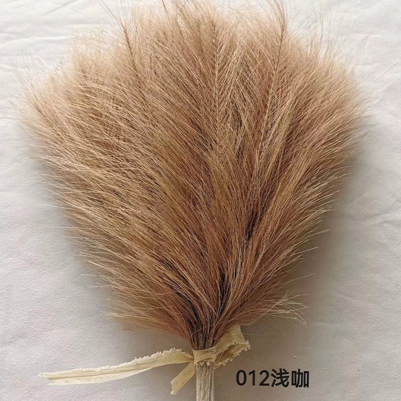 Artificial Pampas Grass