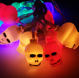 LED Pumpkin String Lights – 1.2m, 10 Lights, Waterproof | Loam & Linen